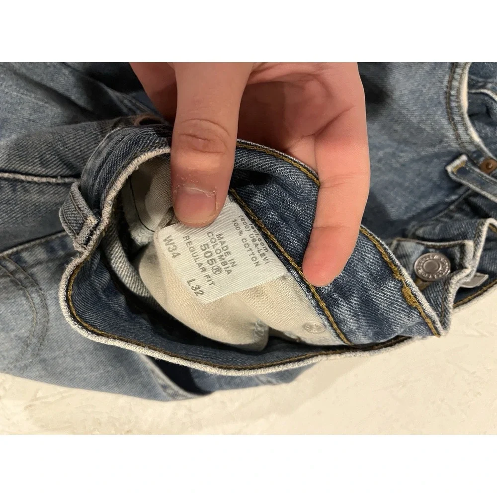 Vintage Levi's 505 Regular Fit Straight‎ Leg Blue Jeans Mens Size 34x32
